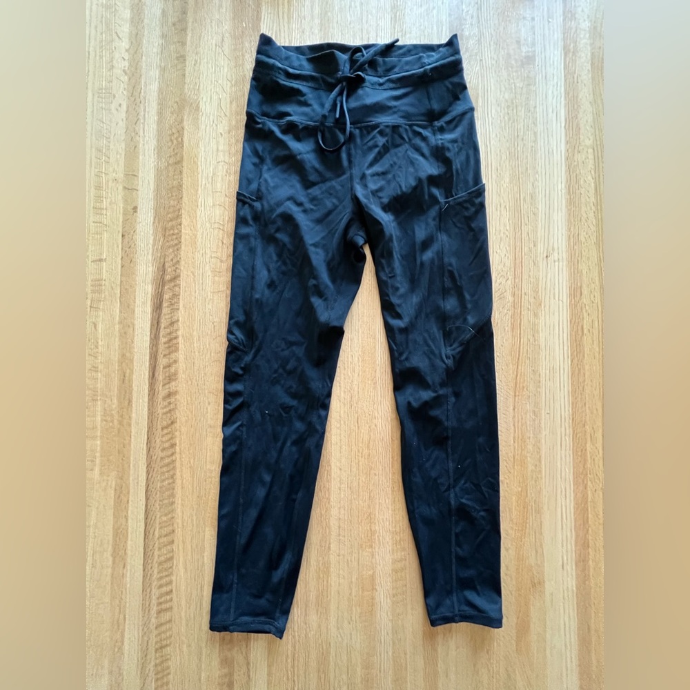 Zyia cropped leggings. Size 4.